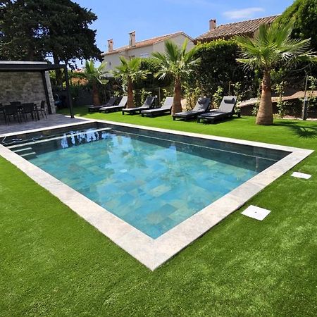 Etoile Du Berger Saint Aygulf 3 Villas Et 4 Appartements Jardin Individuel Et Piscine Chauffee En Saison - La Mer Et Les Plages 450 M Экстерьер фото