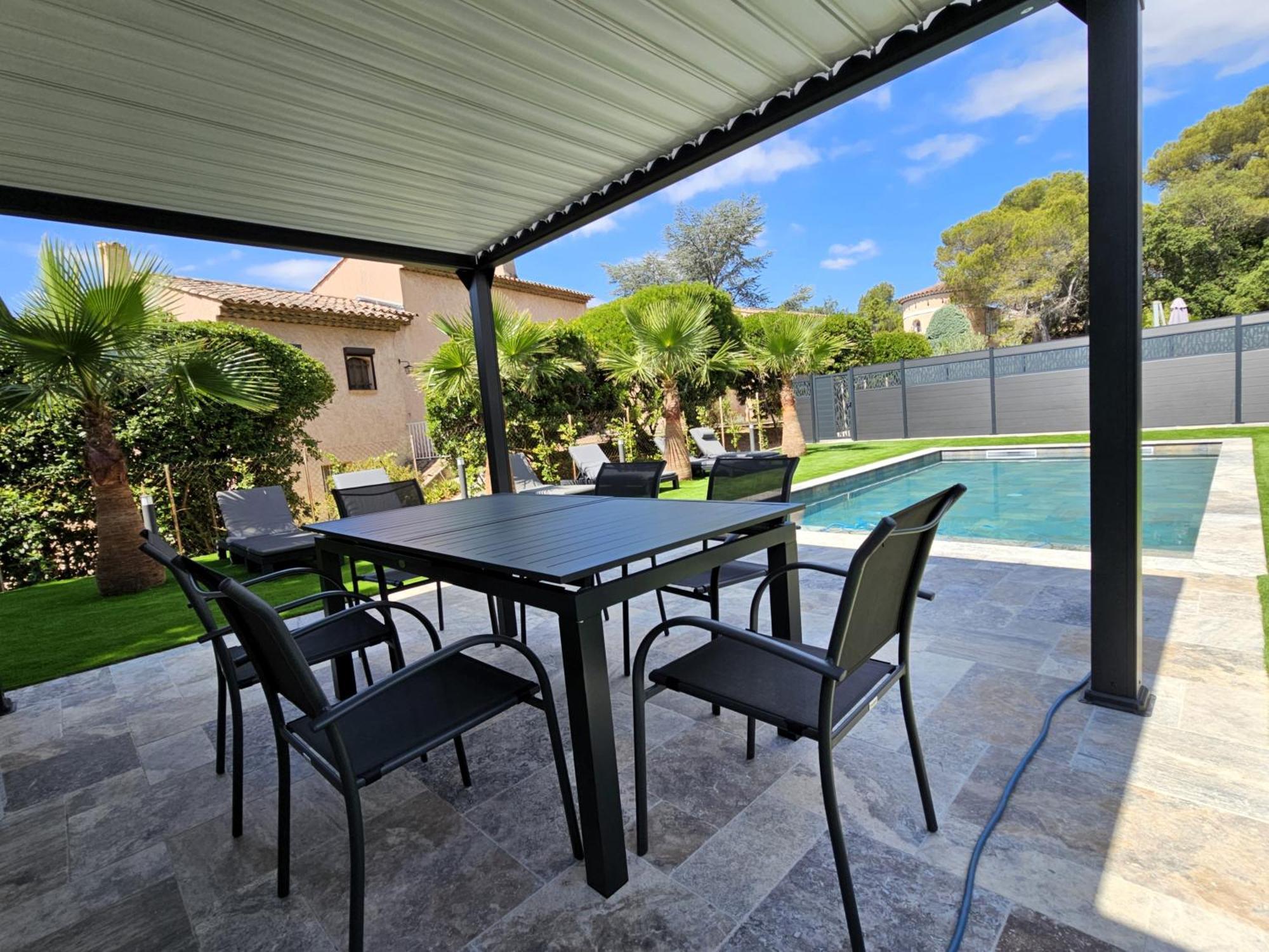 Etoile Du Berger Saint Aygulf 3 Villas Et 4 Appartements Jardin Individuel Et Piscine Chauffee En Saison - La Mer Et Les Plages 450 M Экстерьер фото
