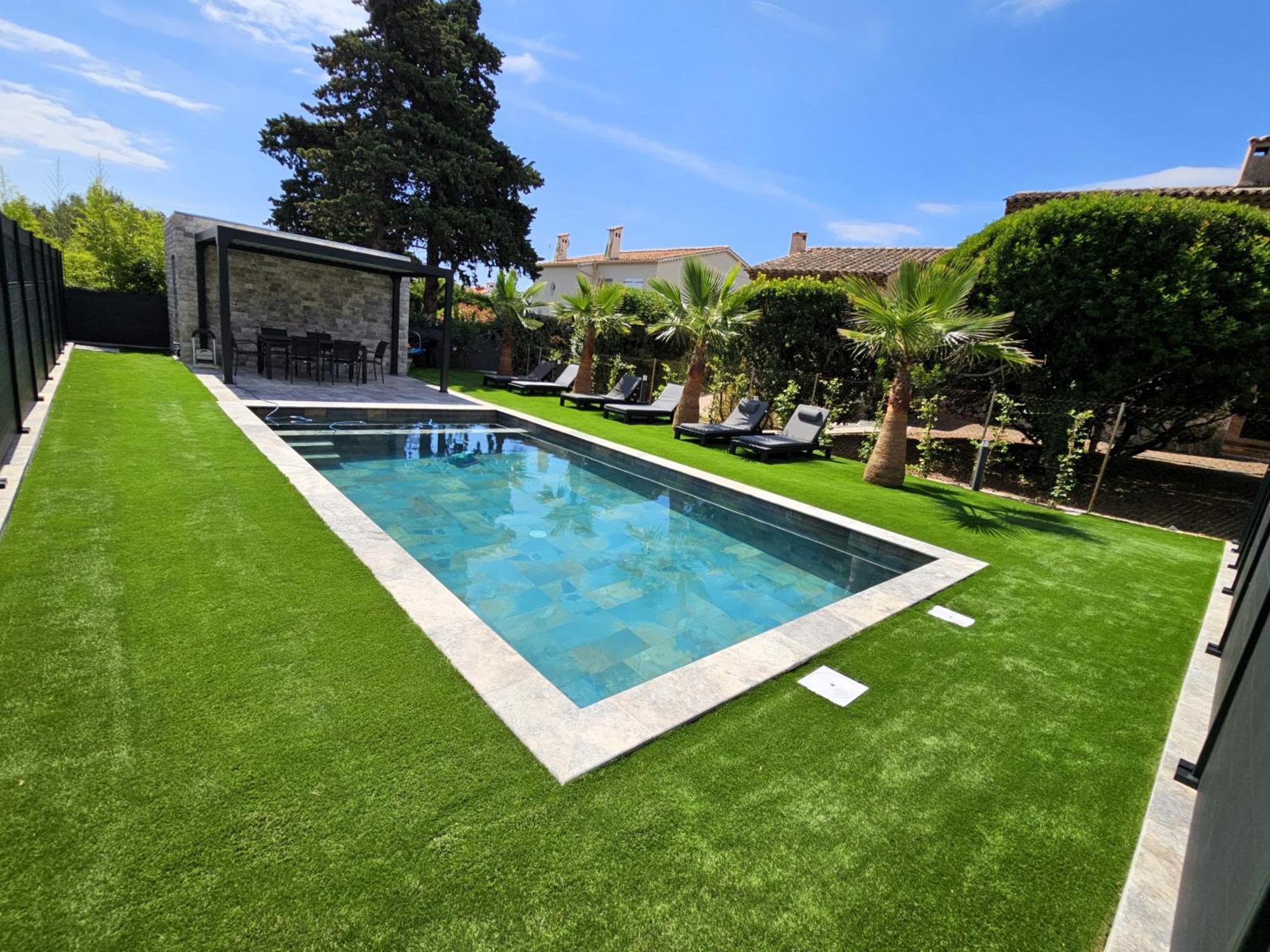 Etoile Du Berger Saint Aygulf 3 Villas Et 4 Appartements Jardin Individuel Et Piscine Chauffee En Saison - La Mer Et Les Plages 450 M Экстерьер фото